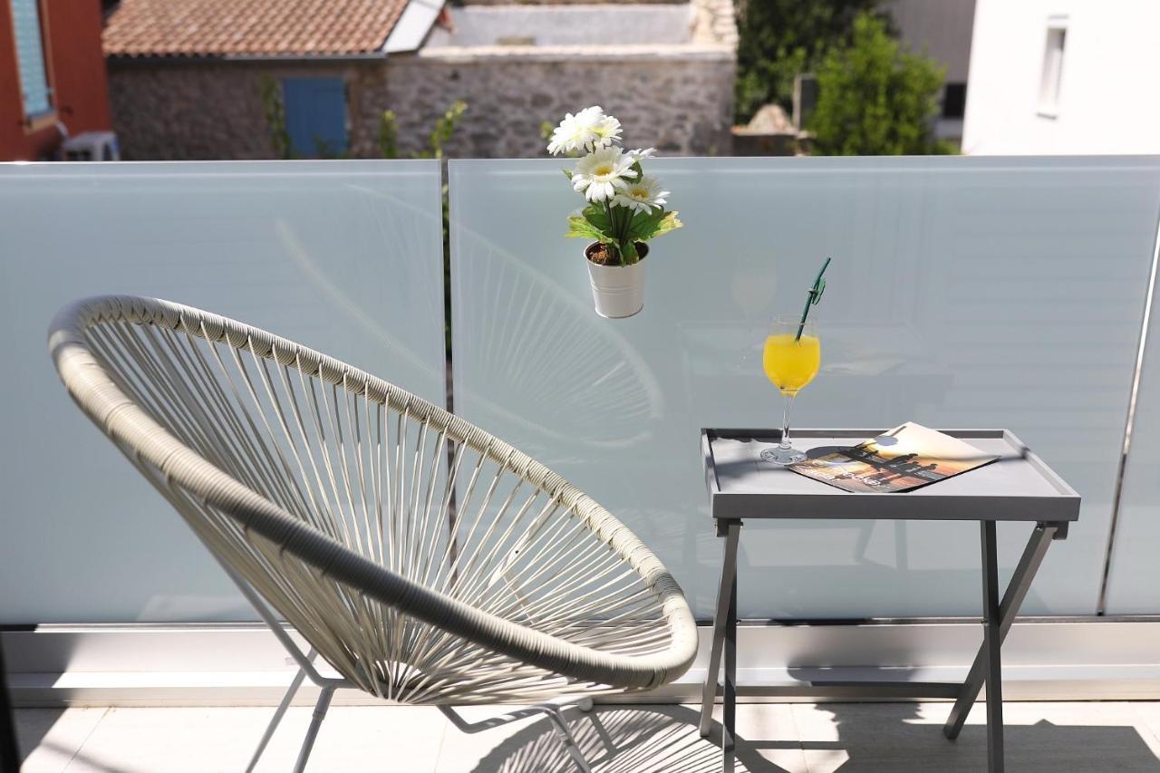 Holiday Home Maria One Minute From -Beach Ζαντάρ Εξωτερικό φωτογραφία